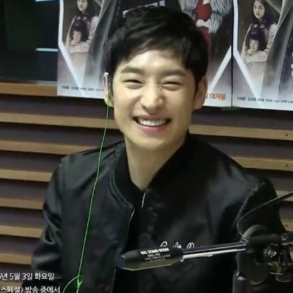 Popular photo full of fans’ love for Lee Jaehoon