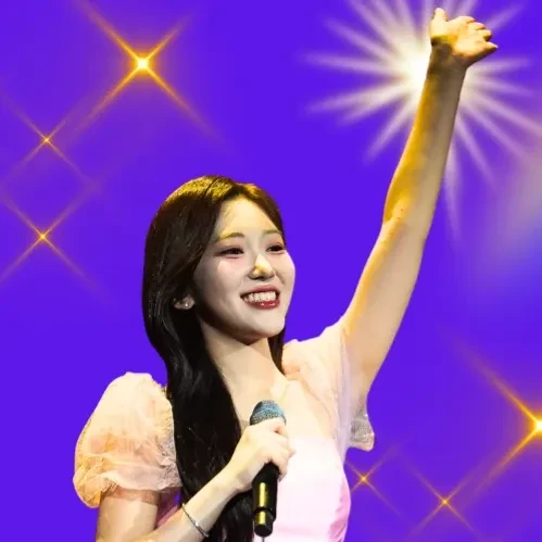 The most loved look of Gil Ryeowon today