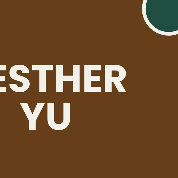 The most loved look of Esther Yu today