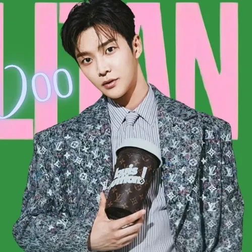 Penampilan Rowoon yang paling disukai hari ini