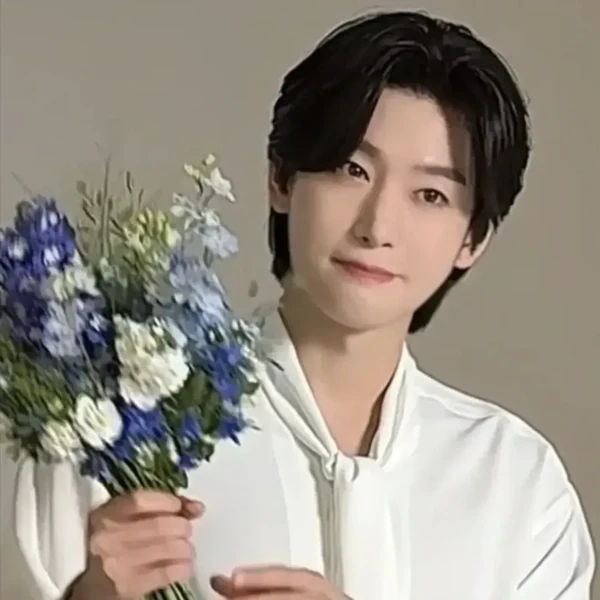 The most loved look of Kim Yongbin today