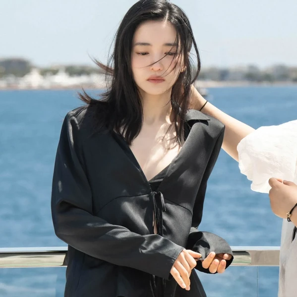 Popular photo full of fans’ love for Kim Taeri