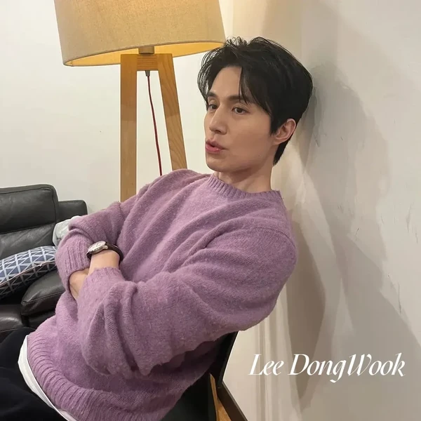 Today’s standout profile photo of Lee Dongwook on Choeaedol Celeb