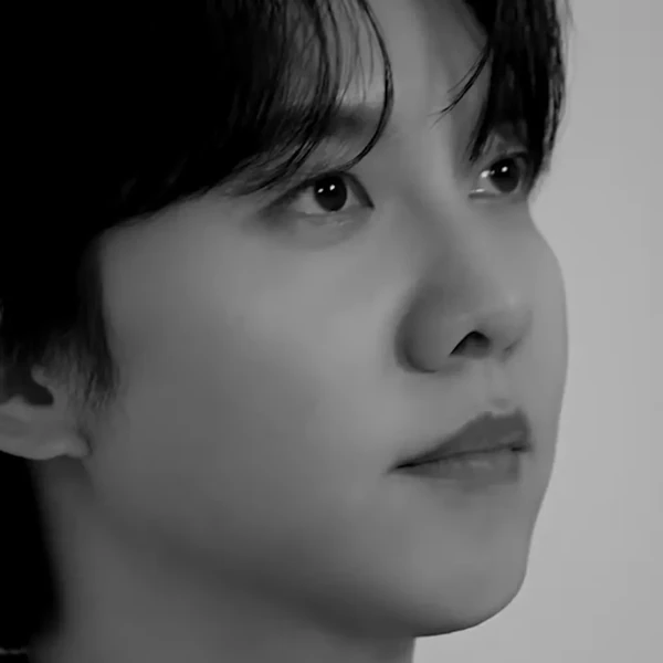 Penampilan Lee Seunggi yang paling disukai hari ini