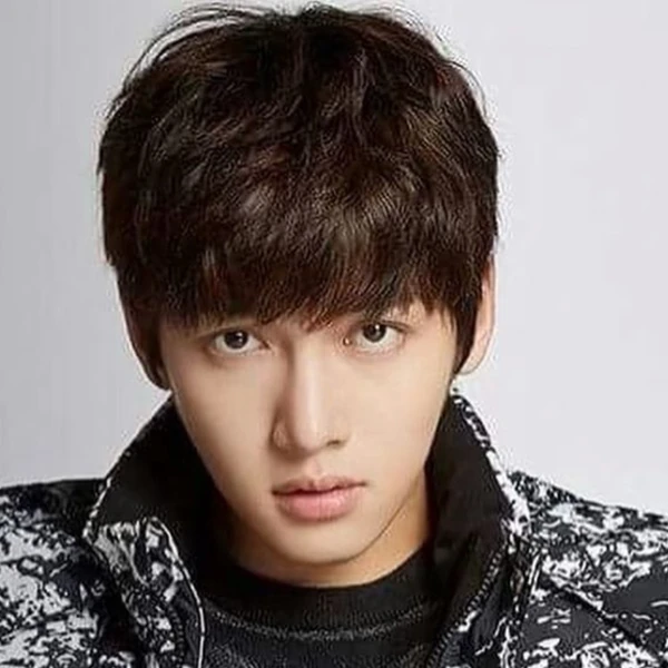 Today’s standout profile photo of Ji Changwook on Choeaedol Celeb