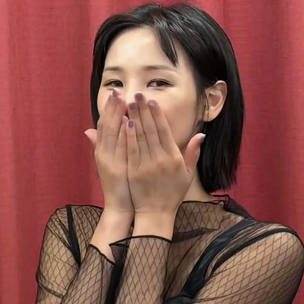The most loved look of Hwang WooLim today