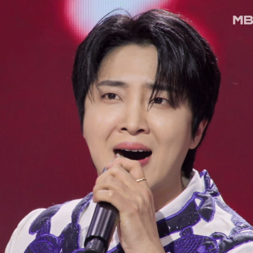 The most loved look of Hwang Yunsung today