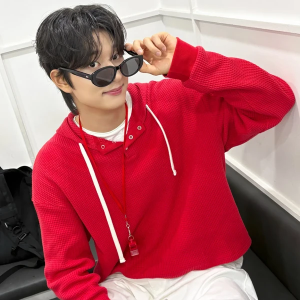 The most loved look of Kim Jaewon today