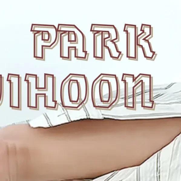 Popular photo full of fans’ love for Park Jihoon