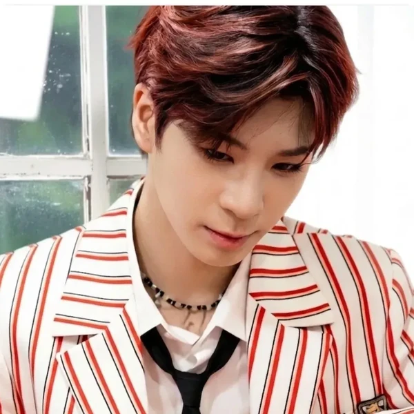 Popular photo full of fans’ love for Jeong Dongwon