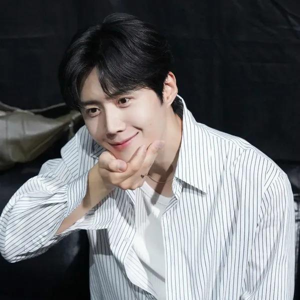 김선호 팬심 가득한 인기 사진