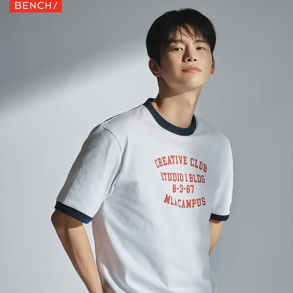 Popular photo full of fans’ love for Seo Inguk