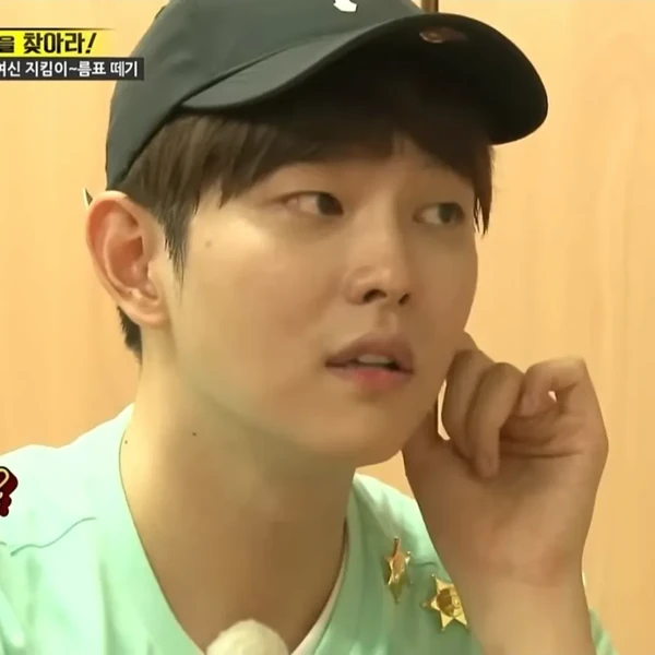 Today’s standout profile photo of Yoon Kyunsang on Choeaedol Celeb