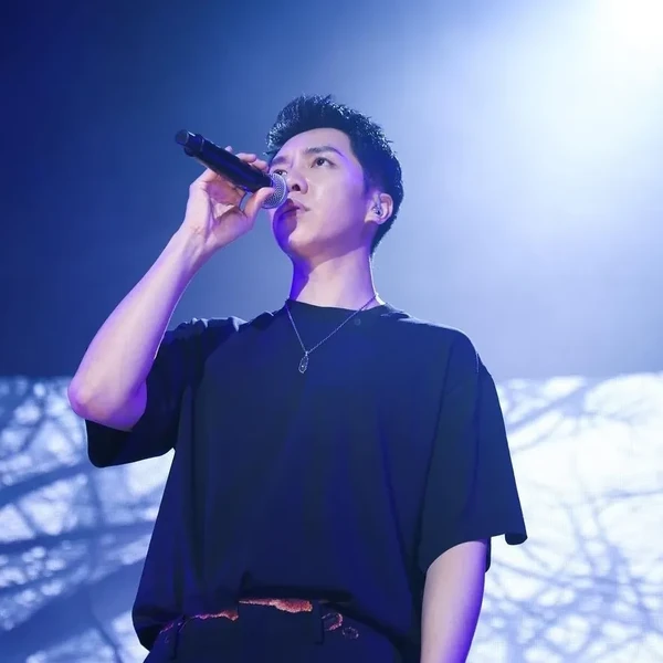 오늘 가장 사랑받은 이승기의 모습