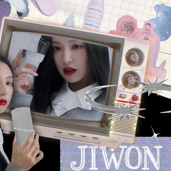 The most loved look of Kim Jiwon today