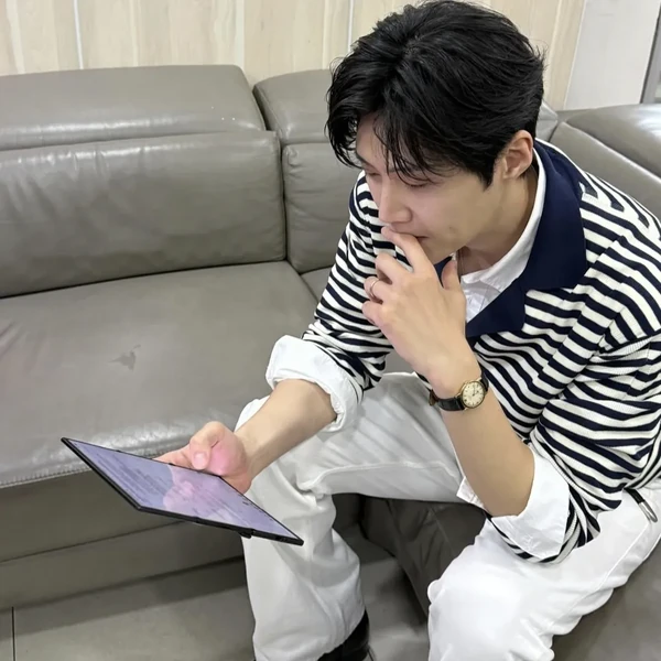 김선호 팬심 가득한 인기 사진