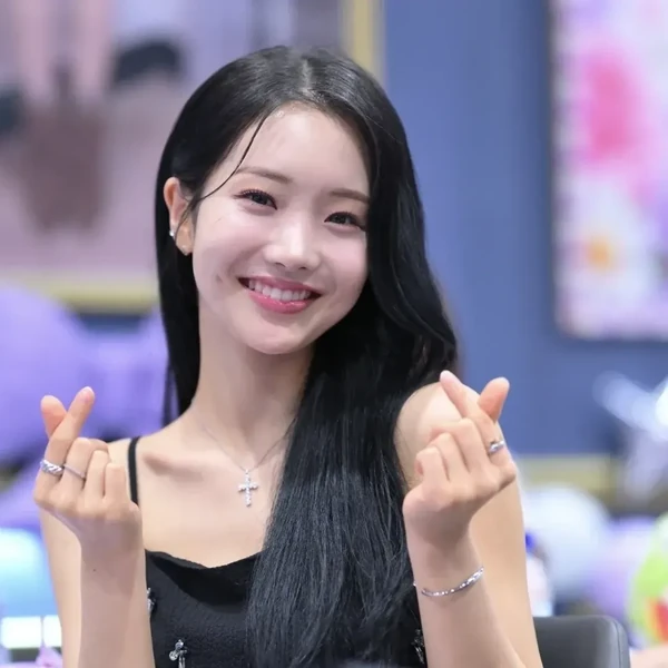 Top moment of Kim Soyeon (2004) chosen by fans