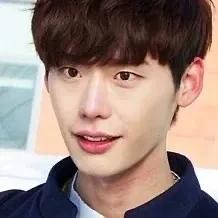 The most loved look of Lee Jongsuk today