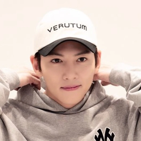Popular profile photo of Ji Changwook loved by fans