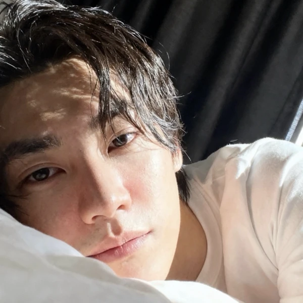 The most loved look of Kim Youngkwang today