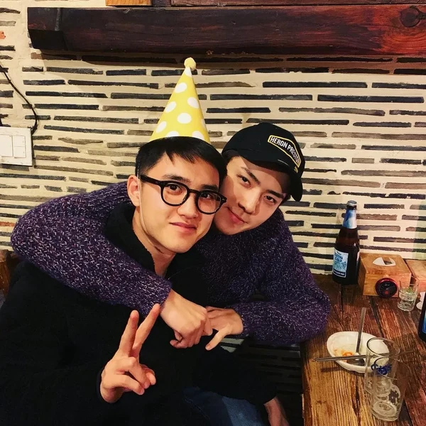 Penampilan Doh Kyungsoo (D.O.) yang paling disukai hari ini