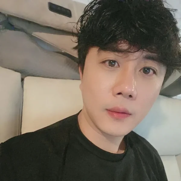Popular photo full of fans’ love for Jin Haesung