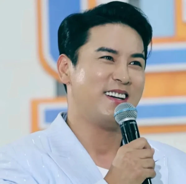 Momen terbaik Jang Minho pilihan penggemar