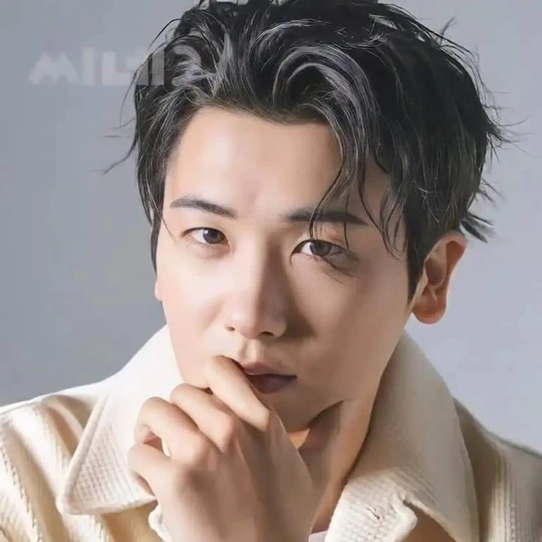 Popular photo full of fans’ love for Park Hyungsik