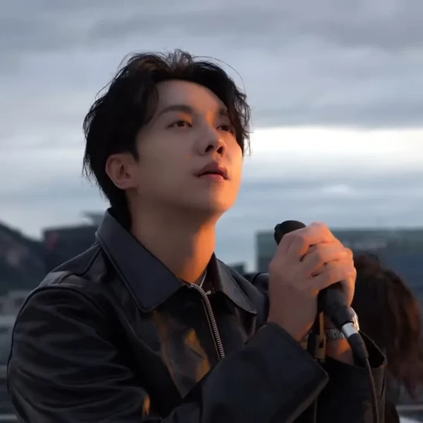 Momen terbaik Lee Seunggi pilihan penggemar