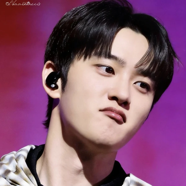 Foto populer Doh Kyungsoo (D.O.) yang penuh cinta dari penggemar