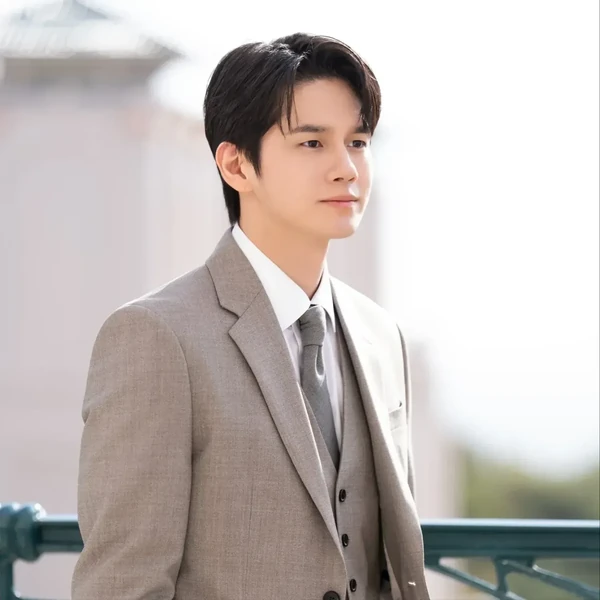 옹성우 팬심 가득한 인기 사진