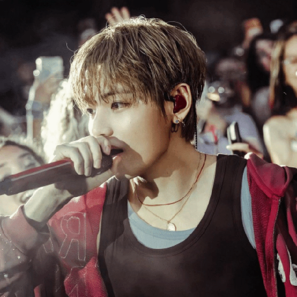 Popular photo full of fans’ love for Kim Taehyung (V)