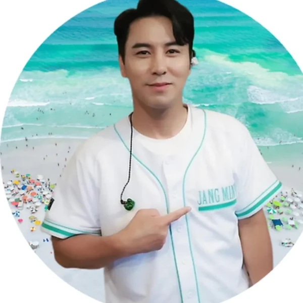 Foto populer Jang Minho yang penuh cinta dari penggemar