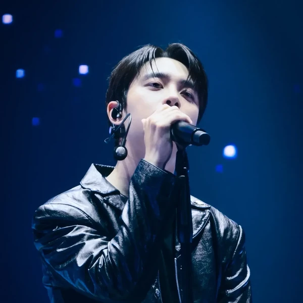 도경수 (디오) 팬심 가득한 인기 사진