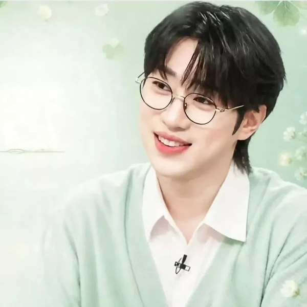 오늘 가장 사랑받은 안성훈의 모습