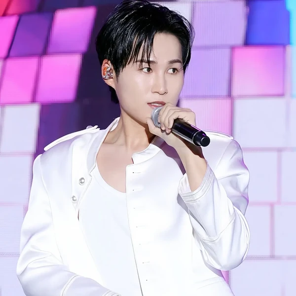 오늘 가장 사랑받은 김희재의 모습