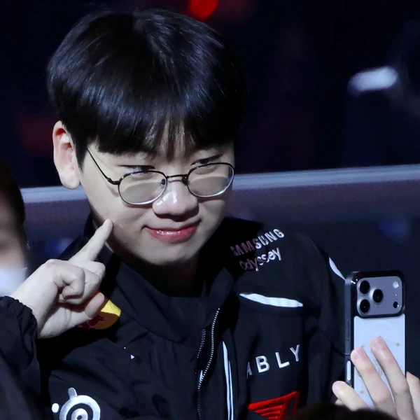 Popular profile photo of Doran loved by fans