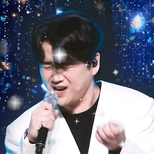 The most loved look of Hwang Youngwoong today