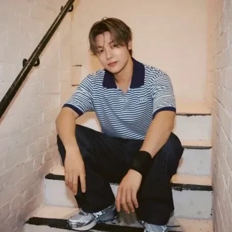 Popular photo full of fans’ love for Kang Minhyuk