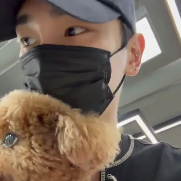 The most loved look of Key today
