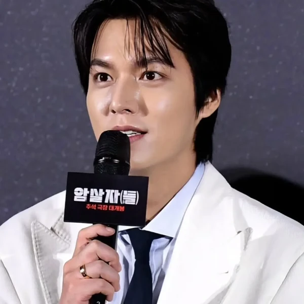 The most loved look of Lee Minho today