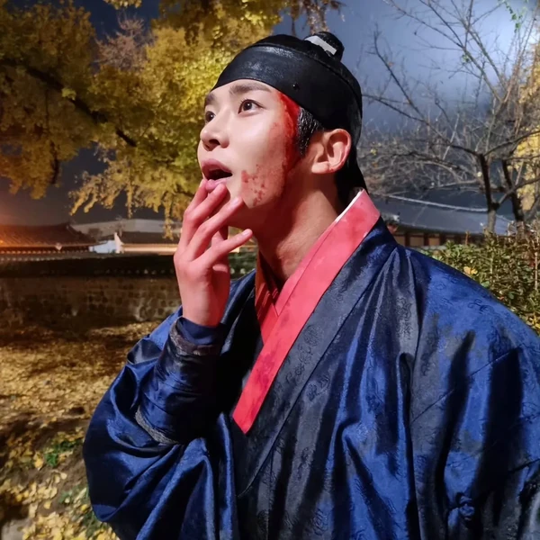 充满粉丝爱意的路云人气照片
