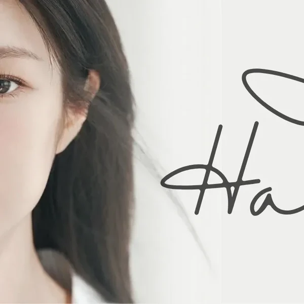 The most loved look of Ha Young today