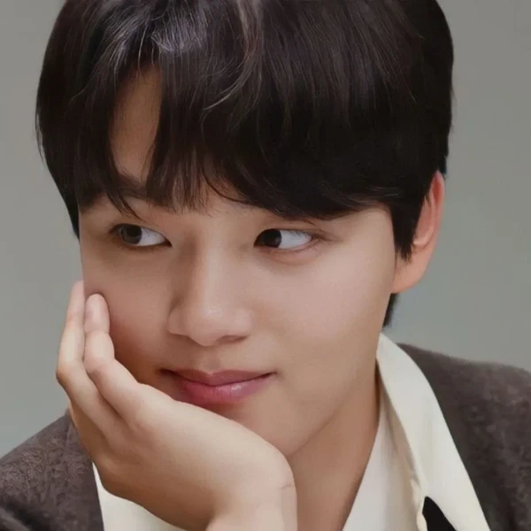 Popular photo full of fans’ love for Yeo Jingoo