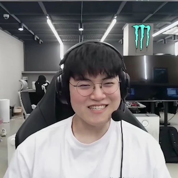 팬덤이 만들어낸 빛나는 구마유시의 순간