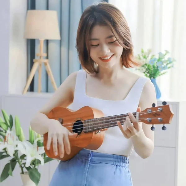 Popular photo full of fans’ love for Tan Song Yun