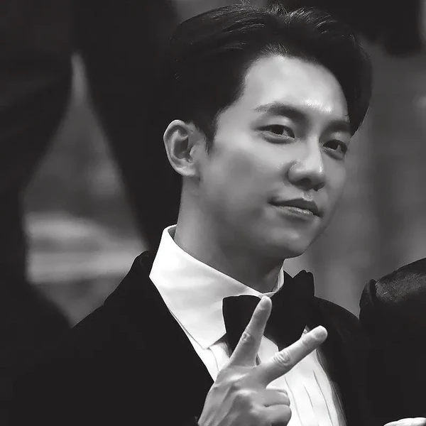 Momen terbaik Lee Seunggi pilihan penggemar
