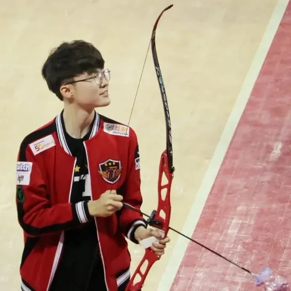 Top moment of Faker selected by the fandom