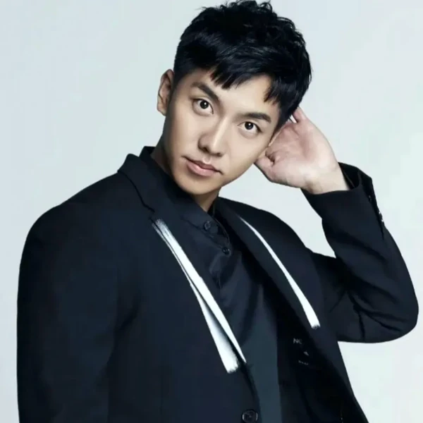 Popular photo full of fans’ love for Lee Seunggi