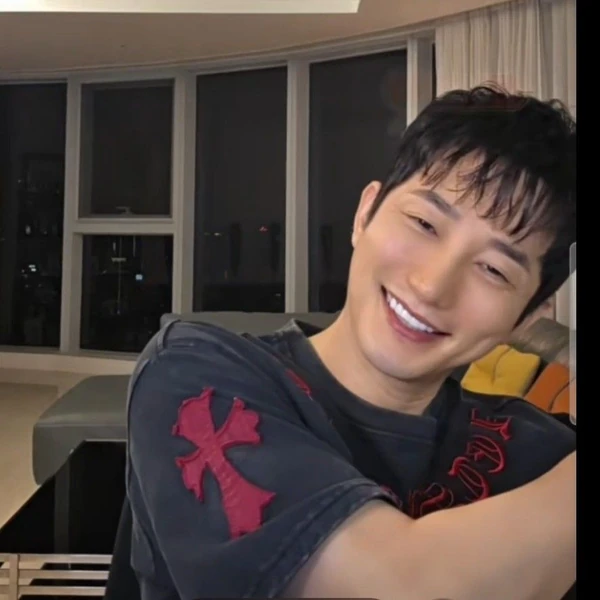 Top moment of Park Sihoo chosen by fans